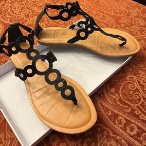 Brand new Dolce Vita sandals